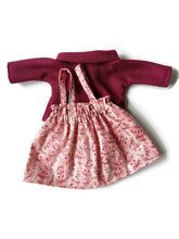 Dress-Up Doll Outfit - Paperbag Skirt & Turtleneck