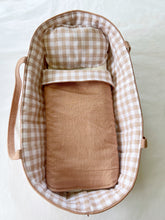 Meadow Folk - Doll Bed & Bedding Set