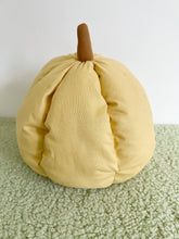 Tiny Accessories - Tiny Friends Pumpkin Perch