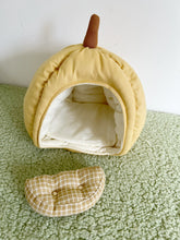 Tiny Accessories - Tiny Friends Pumpkin Perch