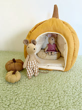 Tiny Accessories - Tiny Friends Pumpkin Perch